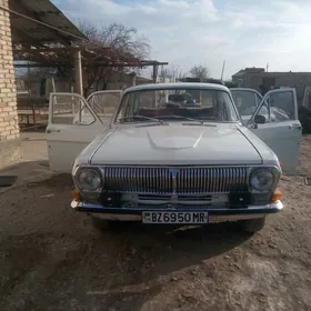 Gaz 24 1983