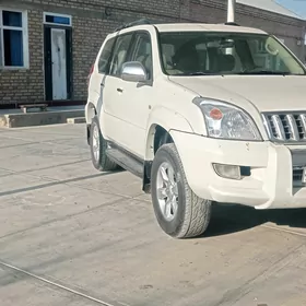 Toyota Land Cruiser Prado 2003