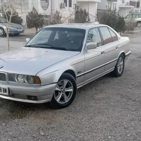 BMW 525 1990