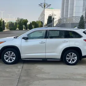 Toyota Highlander 2015