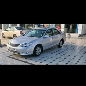 Toyota Camry 2005