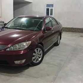 Toyota Camry 2005