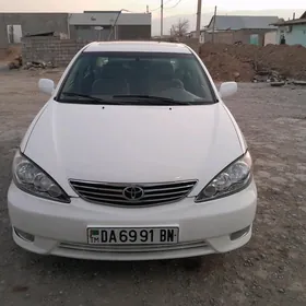 Toyota Camry 2003