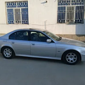 BMW E39 2002