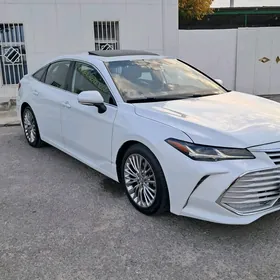 Toyota Avalon 2019