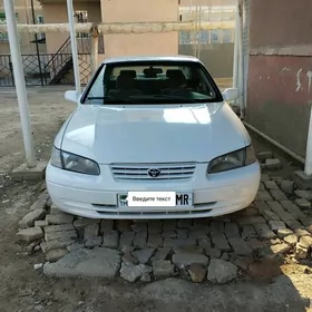 Toyota Camry 1997