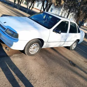 Opel Vectra 1989