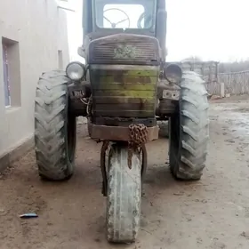 MTZ T-28 1990