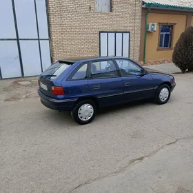 Opel Astra 1993