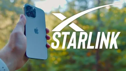 Apple kompaniýasy iPhone-da Starlink hemra aragatnaşygyny synagdan geçirýär