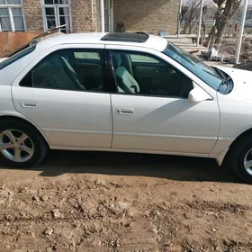 Toyota Camry 1998