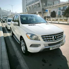 Mercedes-Benz ML350 2012