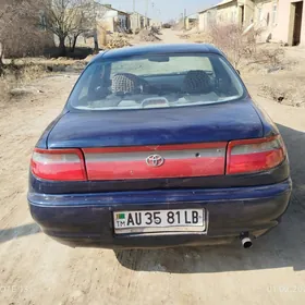 Toyota Carina 1995