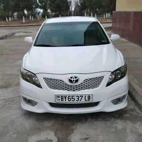 Toyota Camry 2010