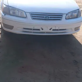 Toyota Camry 1999