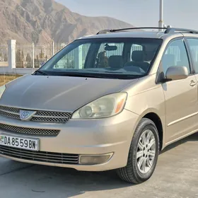 Toyota Sienna 2004