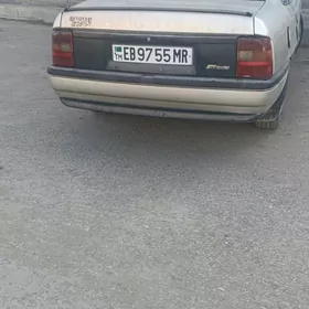 Opel Vectra 1990