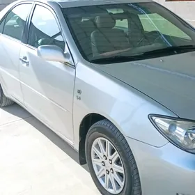 Toyota Camry 2004