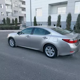 Lexus ES 350 2015