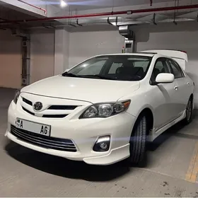 Toyota Corolla 2013