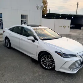 Toyota Avalon 2019