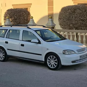 Opel Astra 2000