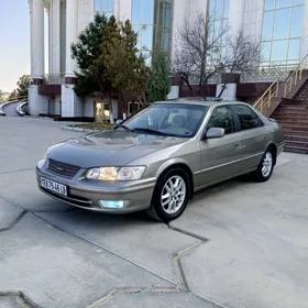 Toyota Camry 2000