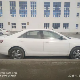 Toyota Camry 2008