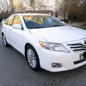 Toyota Camry 2010