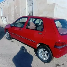 Renault Clio 1993