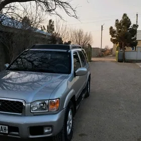 Nissan Pathfinder 2003