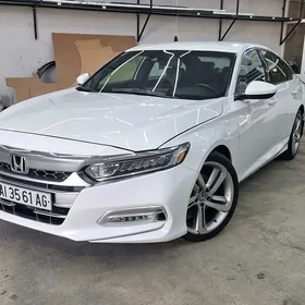 Honda Accord 2018