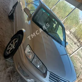 Toyota Camry 1997