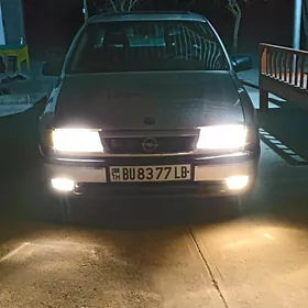 Opel Vectra 1990