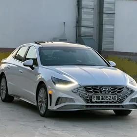 Hyundai Sonata 2021