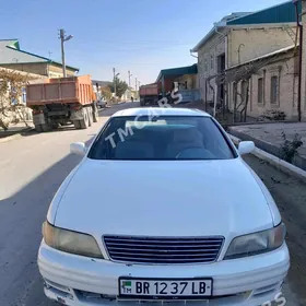 Nissan Cefiro 1995