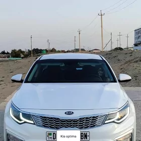 Kia Optima 2020