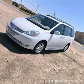 Toyota Sienna 2005