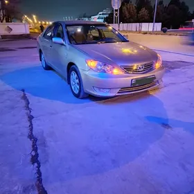 Toyota Camry 2003