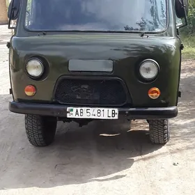 UAZ 469 1986