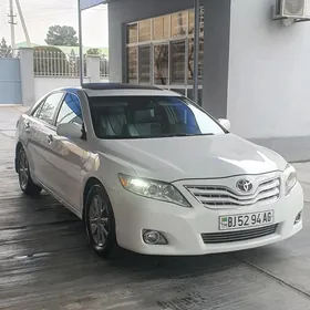 Toyota Camry 2011