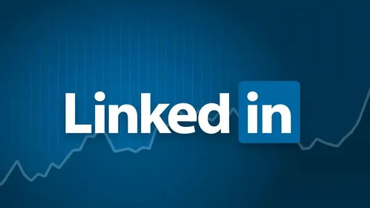 LinkedIn premium abunadan 2 mlrd dollardan gowrak gazandy, umumy girdejisi 9% ýokarlandy