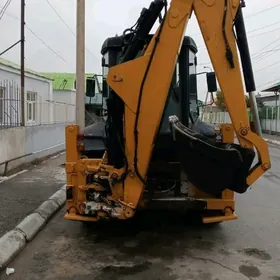 JCB 3CX Compact 2003