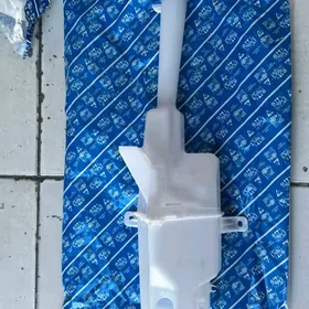 Suw Antfriz bacok Hyundai Kia