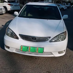 Toyota Camry 2005