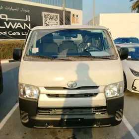 Toyota Hiace 2024
