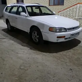 Toyota Camry 1992