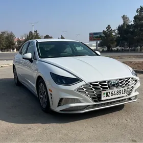 Hyundai Sonata 2020