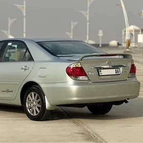 Toyota Camry 2004