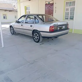 Opel Vectra 1992